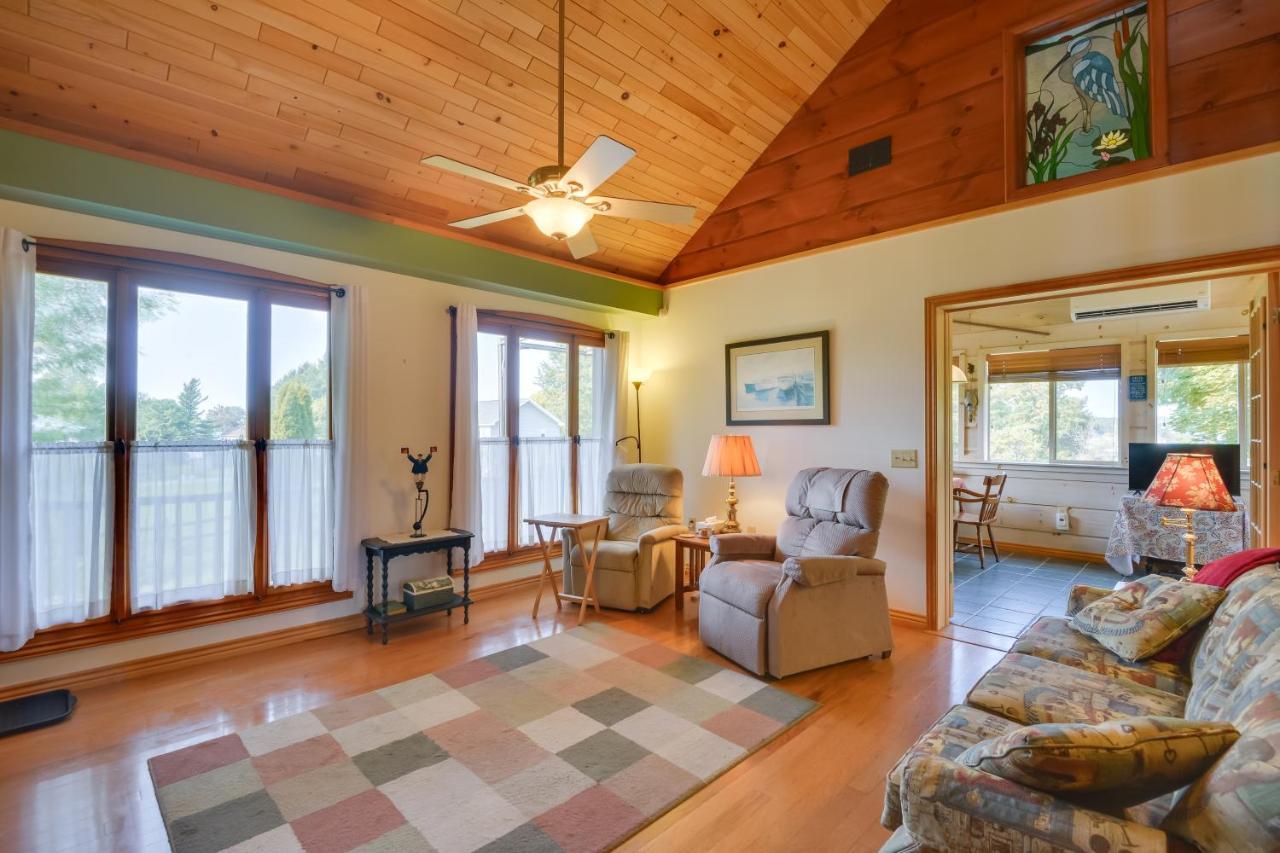 Warm And Cozy Clayton Cabin Near St Lawrence River! Exterior photo